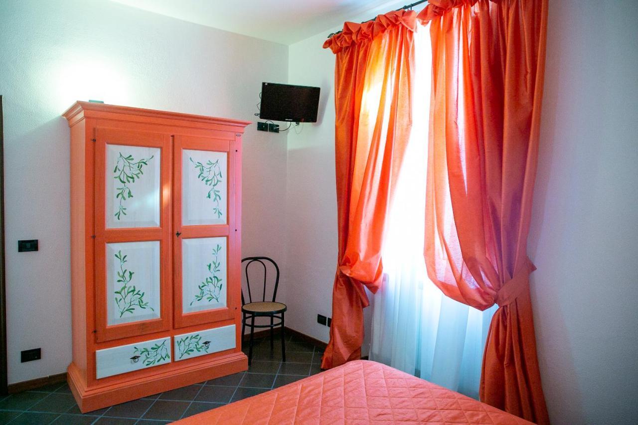 ל'אקווילה La Villetta Food & Drink Rooms For Rent - No Reception - מראה חיצוני תמונה