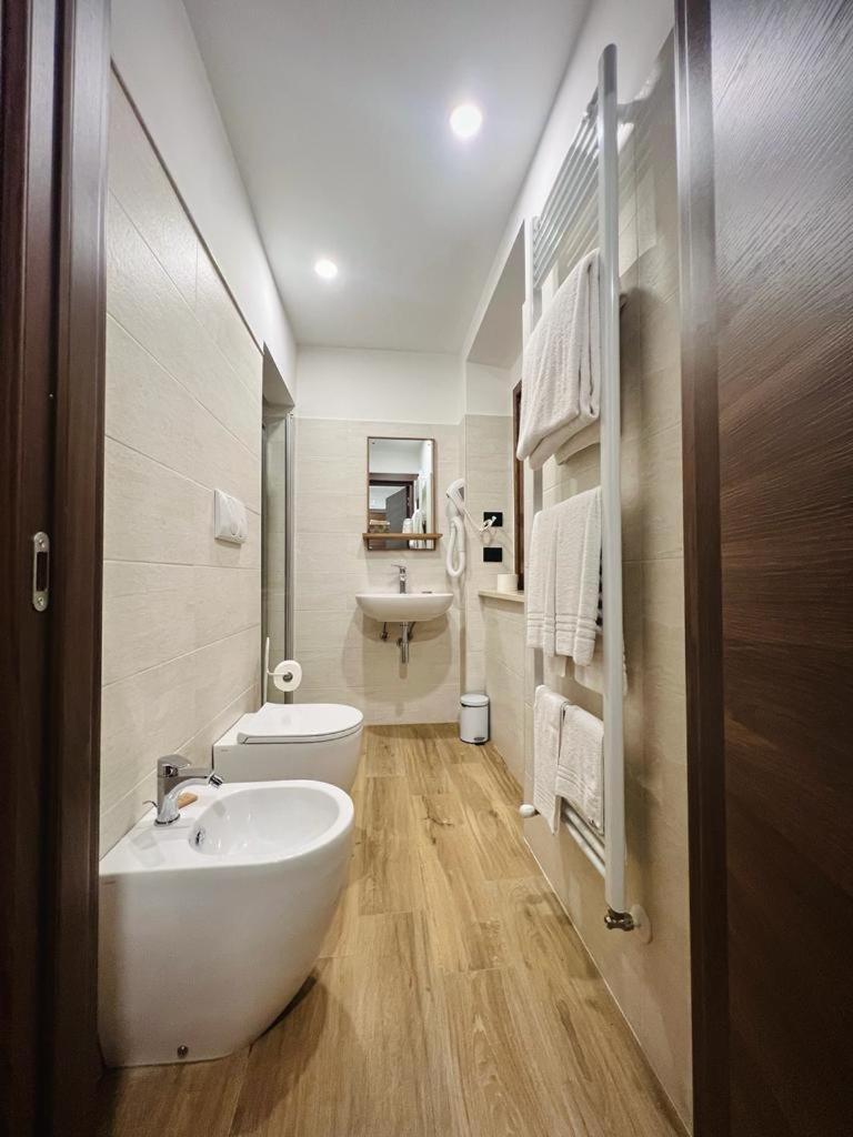 ל'אקווילה La Villetta Food & Drink Rooms For Rent - No Reception - מראה חיצוני תמונה